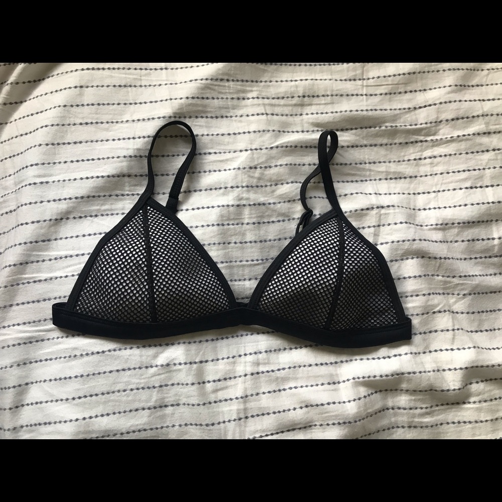 NWOT black n white triangl bikini top
